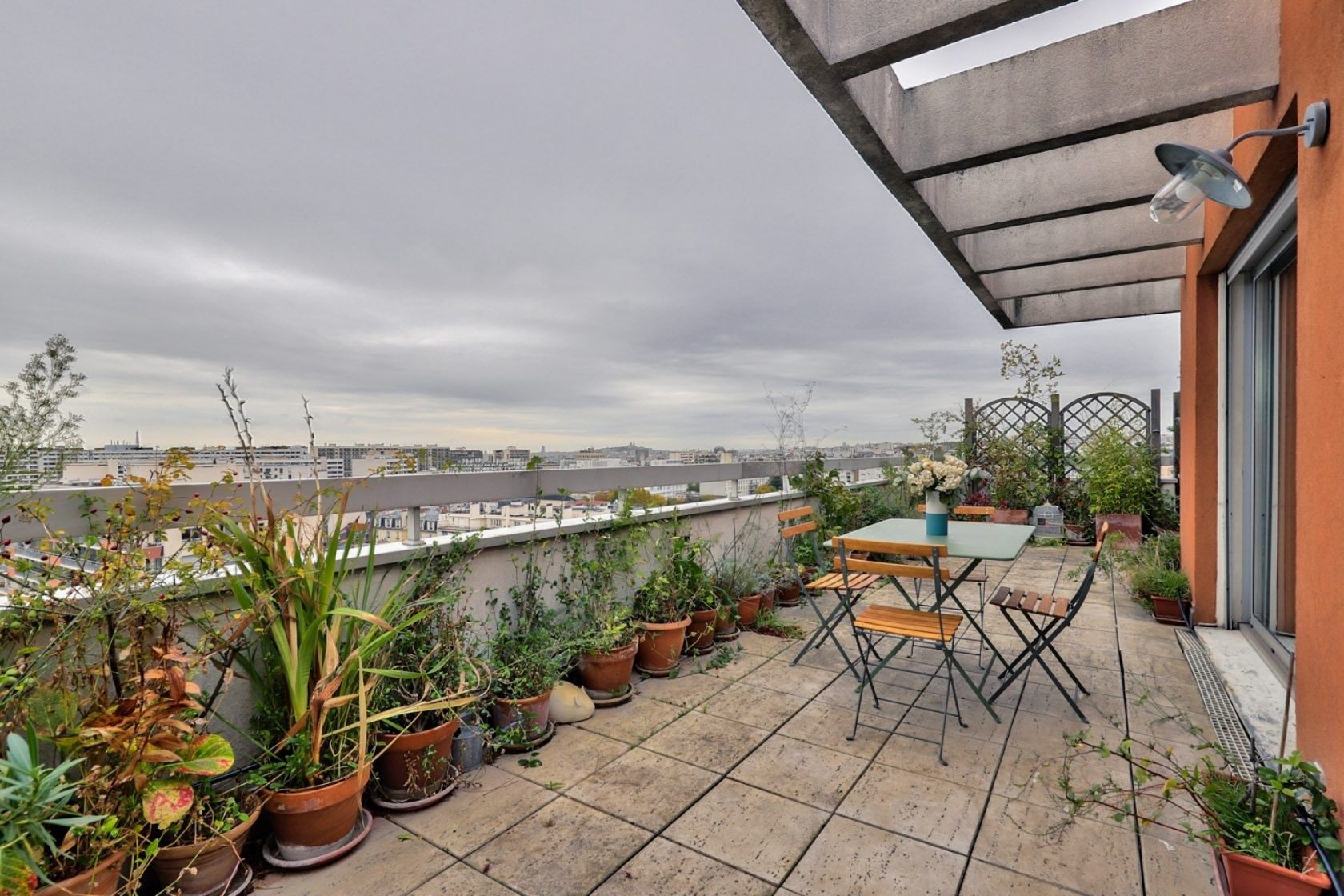 Sale Apartment 4&nbsp;rooms 100&nbsp;m² Antibes